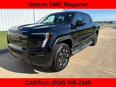 Used 2026 GMC Sierra EV Elevation AWD/4WD image 1
