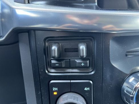 New 2025 Ford F150 Lariat w/ Equipment Group 501A Mid image 12