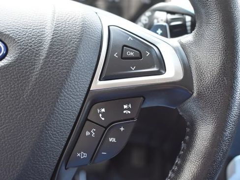 Used 2019 Ford Edge SEL w/ Equipment Group 201A AWD/4WD image 22