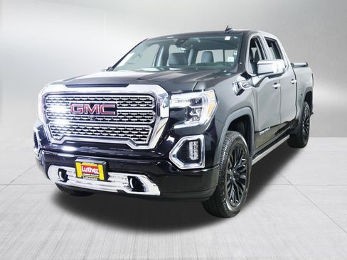 Used 2019 GMC Sierra 1500 Denali w/ Denali Ultimate Package AWD/4WD image 3
