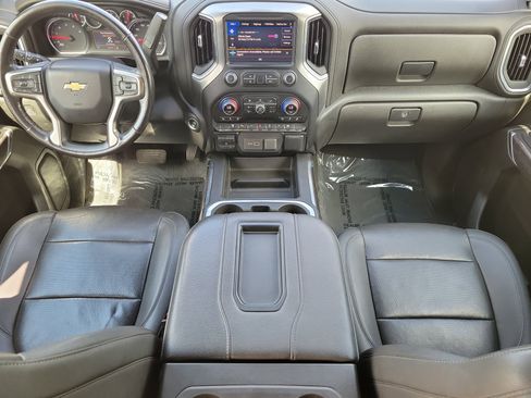 Used 2022 Chevrolet Silverado 3500 LTZ w/ LTZ Plus Package AWD/4WD image 20