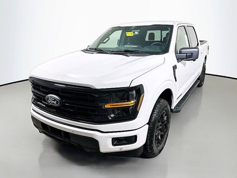 New 2025 Ford F150 XLT w/ Equipment Group 302A MID image 3