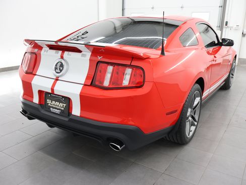 Used 2011 Ford Mustang Shelby GT500 RWD image 5