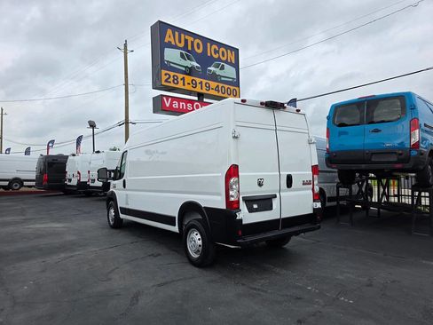 Used 2020 RAM ProMaster 2500 w/ Interior Convenience Group FWD image 2