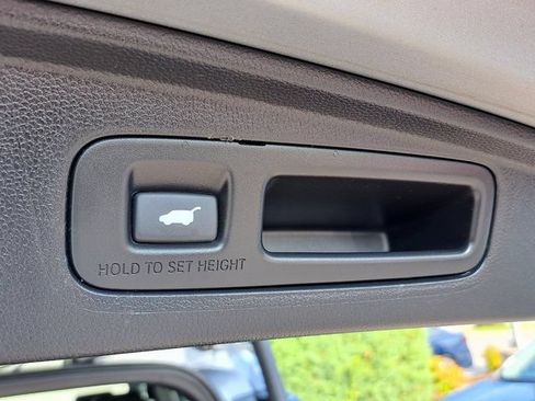 Used 2025 Honda CR-V Sport-L image 31