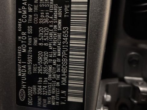 Certified 2023 Genesis GV80 2.5T w/ Prestige 20" Package image 13