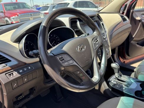 Used 2018 Hyundai Santa Fe Sport w/ Cargo Package FWD image 17