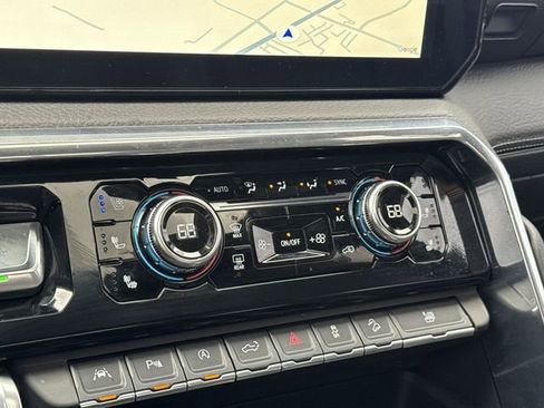 Used 2024 GMC Sierra 1500 Denali w/ Denali Reserve Package image 21