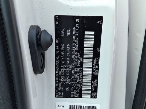 Used 2021 Toyota Sienna XLE AWD/4WD image 27