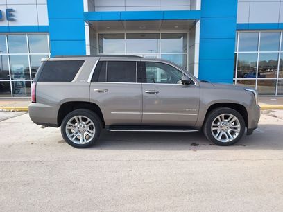 Used 2019 GMC Yukon SLT w/ Premium Edition