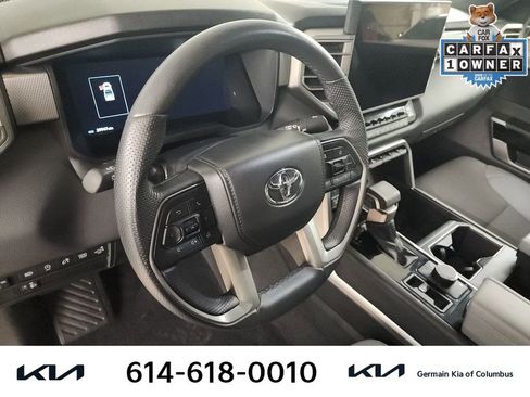 Used 2025 Toyota Tundra Limited AWD/4WD image 18