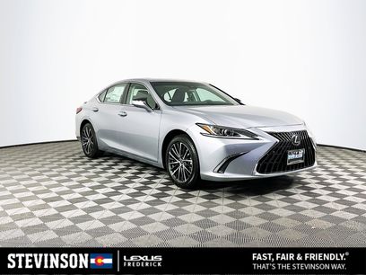 New 2025 Lexus ES 300h w/ Premium Package