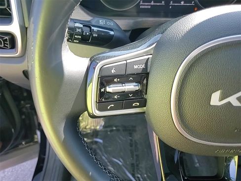 Certified 2022 Kia Sorento X-Line EX image 14