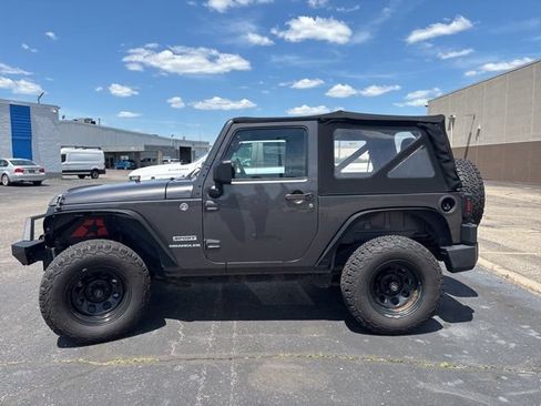 Used 2014 Jeep Wrangler Sport w/ Connectivity Group AWD/4WD image 3