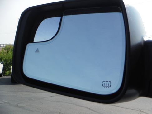 Used 2022 RAM 1500 Laramie AWD/4WD image 61