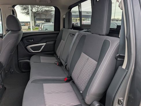 Certified 2024 Nissan Titan SV w/ SV Convenience Package image 28