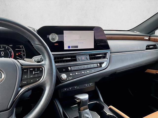 Used 2025 Lexus ES 350 w/ Premium Package FWD image 8