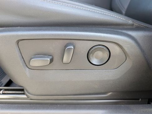 Used 2024 Chevrolet Silverado 2500 LTZ w/ LTZ Plus Package image 15