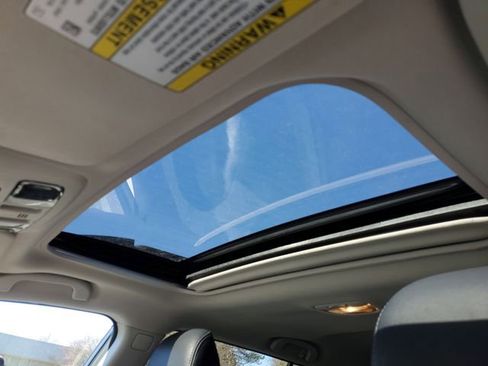 Used 2017 Subaru Outback 2.5i Limited image 36