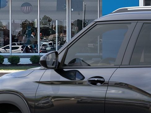 New 2026 Chevrolet TrailBlazer LT FWD image 12
