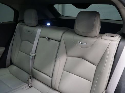 Used 2022 Cadillac XT4 Luxury w/ Cold Weather Package image 22