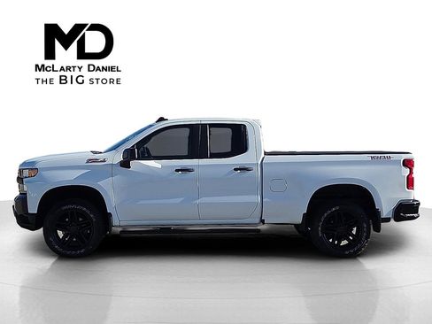 Certified 2019 Chevrolet Silverado 1500 Custom Trail Boss w/ Custom Convenience Package image 3