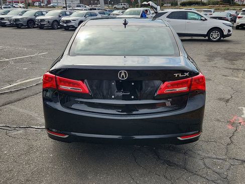 Used 2019 Acura TLX image 6