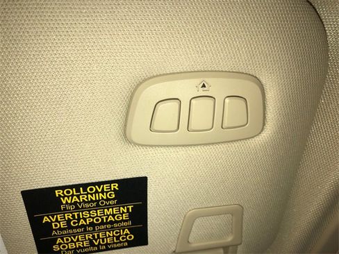 Used 2022 Lincoln Corsair AWD w/ Premium Package image 26