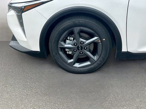 New 2026 Kia K4 FWD image 28