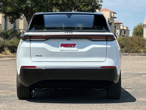 New 2025 Jeep Wagoneer S Limited image 5