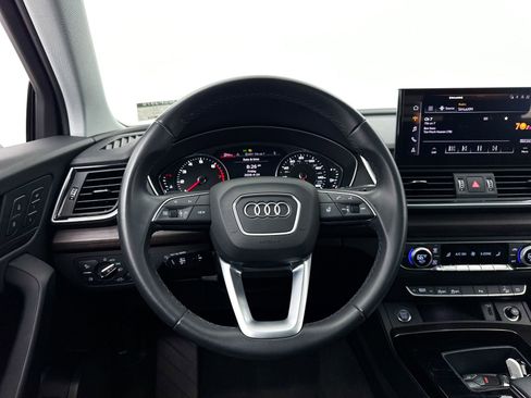 Used 2023 Audi Q5 2.0T Premium w/ Convenience Package AWD/4WD image 35