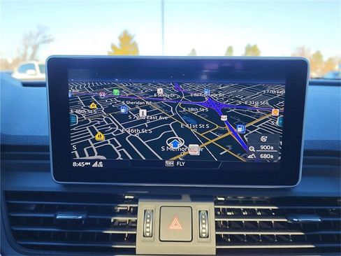 Used 2018 Audi SQ5 Prestige image 17