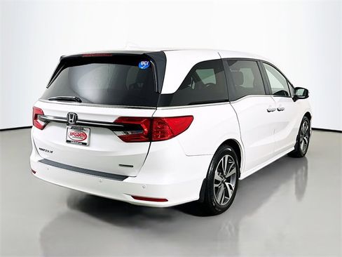 Certified 2023 Honda Odyssey Touring image 20