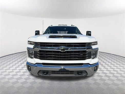 Used 2024 Chevrolet Silverado 2500 LT w/ All Star Edition image 2