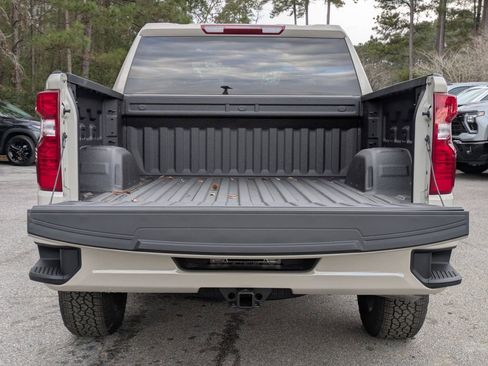 New 2026 Chevrolet Silverado 1500 Custom image 13