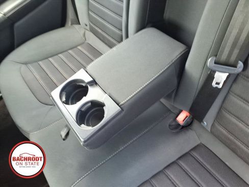 Used 2020 Ford Fusion SE FWD image 29