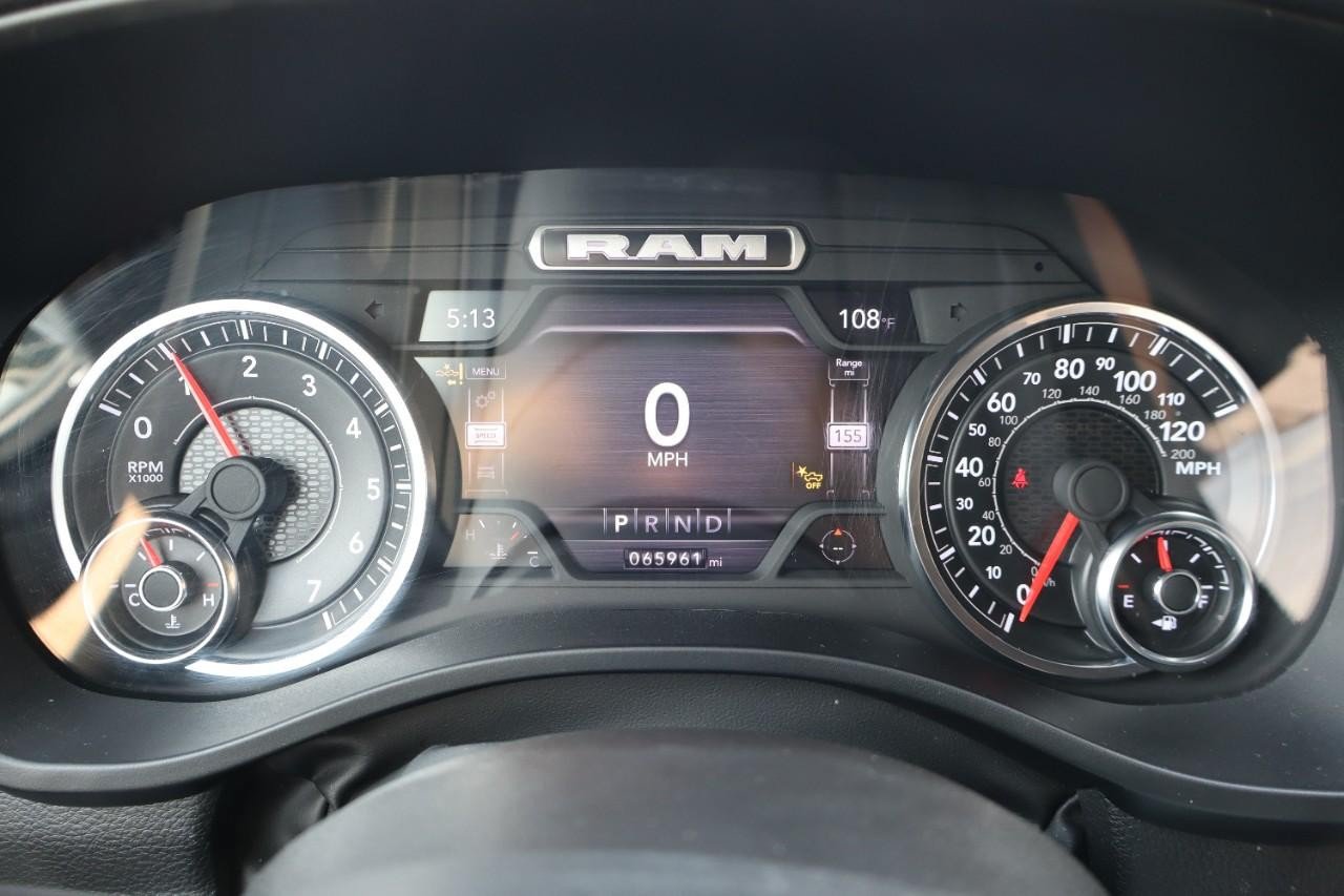 Used 2024 RAM 1500 Laramie AWD/4WD image 13