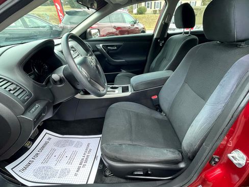 Used 2015 Nissan Altima 2.5 S w/ Sport Value Package image 19