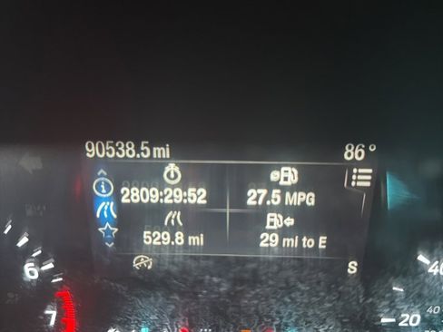 Used 2020 Ford Escape SEL image 25