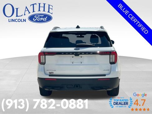 Certified 2025 Ford Explorer Active AWD/4WD image 5