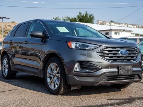 Used 2024 Ford Edge Titanium AWD/4WD image 3