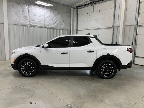 Used 2022 Hyundai Santa Cruz SEL FWD image 3