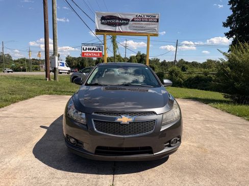Used 2013 Chevrolet Cruze Eco w/ Enhanced Safety Package FWD image 3