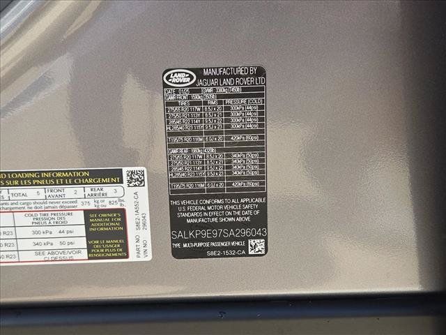 Used 2025 Land Rover Range Rover SE AWD/4WD image 20