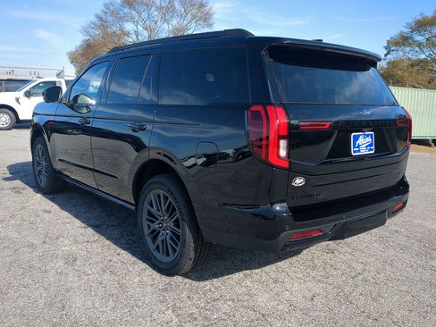 New 2025 Ford Expedition Platinum w/ Stealth Performance Package image 5