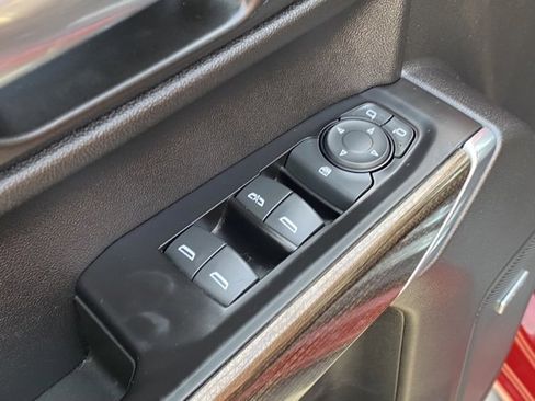 Used 2020 Chevrolet Silverado 1500 LT Trail Boss image 12