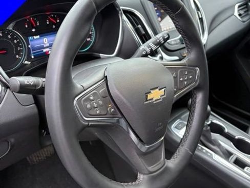 Used 2024 Chevrolet Equinox LT w/ LPO, Floor Liner Package AWD/4WD image 18