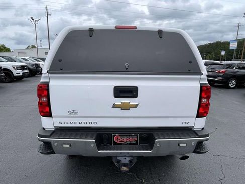 Used 2016 Chevrolet Silverado 2500 LTZ w/ LTZ Plus Package AWD/4WD image 3