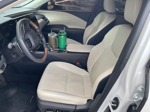 Used 2024 Lexus RX 350h 350h w/ Convenience Package image 5