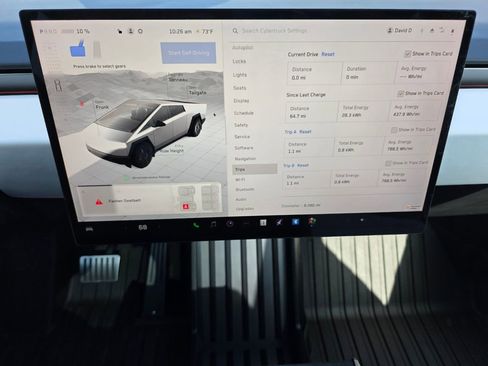 Used 2024 Tesla Cybertruck AWD Crew Cab image 25